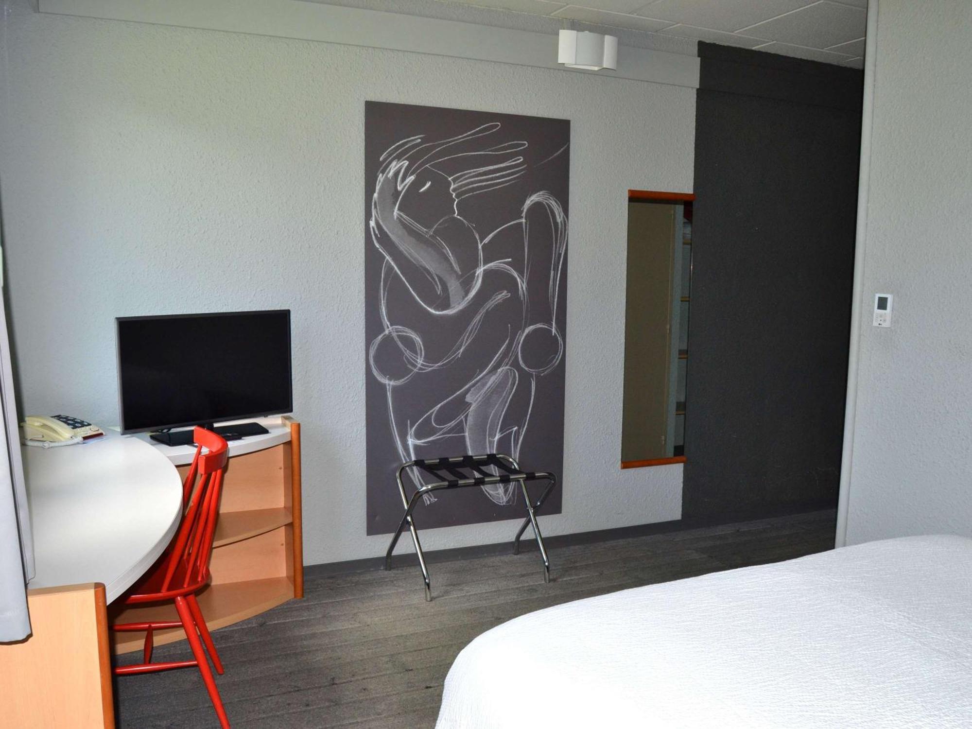 Ibis Egletons Exterior foto